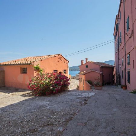 Helloelba Appartamento Il Faro Portoferraio Zewnętrze zdjęcie