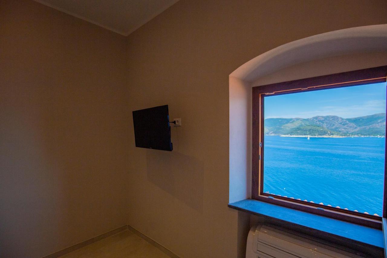 Helloelba Appartamento Il Faro Portoferraio Zewnętrze zdjęcie